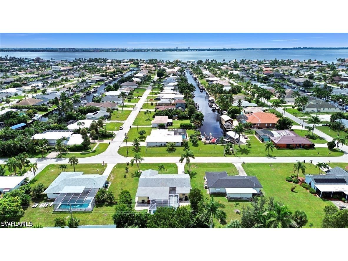 513 Monterey Avenue Cape Coral FL 33904 226016141 image27