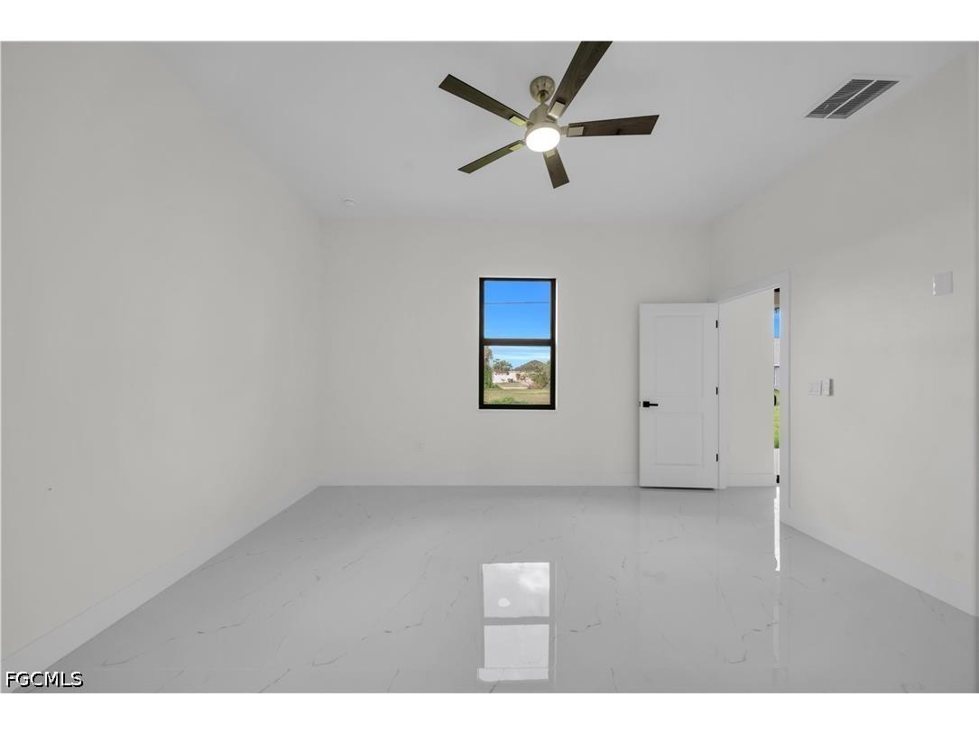 513 NW 25th Terrace Cape Coral FL 33993 2026016743 image34