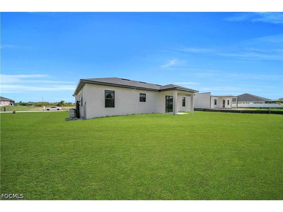 513 NW 25th Terrace Cape Coral FL 33993 2026016743 image39