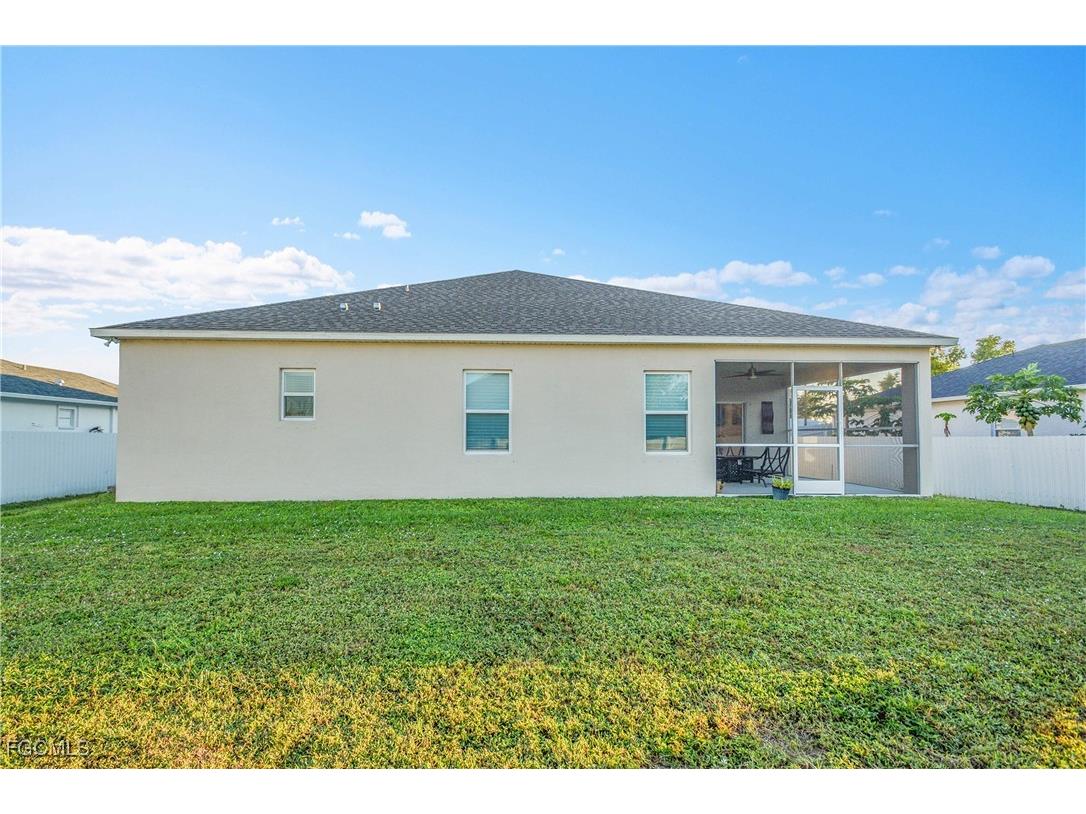 513 NW 3rd Lane Cape Coral FL 33993 2025017192 image35