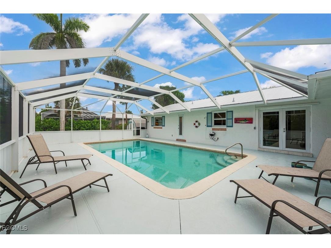 513 Rabbit Road Sanibel FL 33957 2025014483 image2