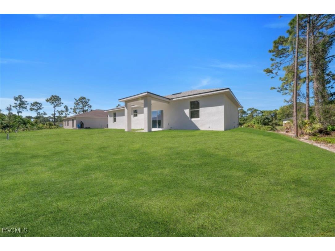 513 Redwood Avenue S Lehigh Acres FL 33974 2025020453 image25