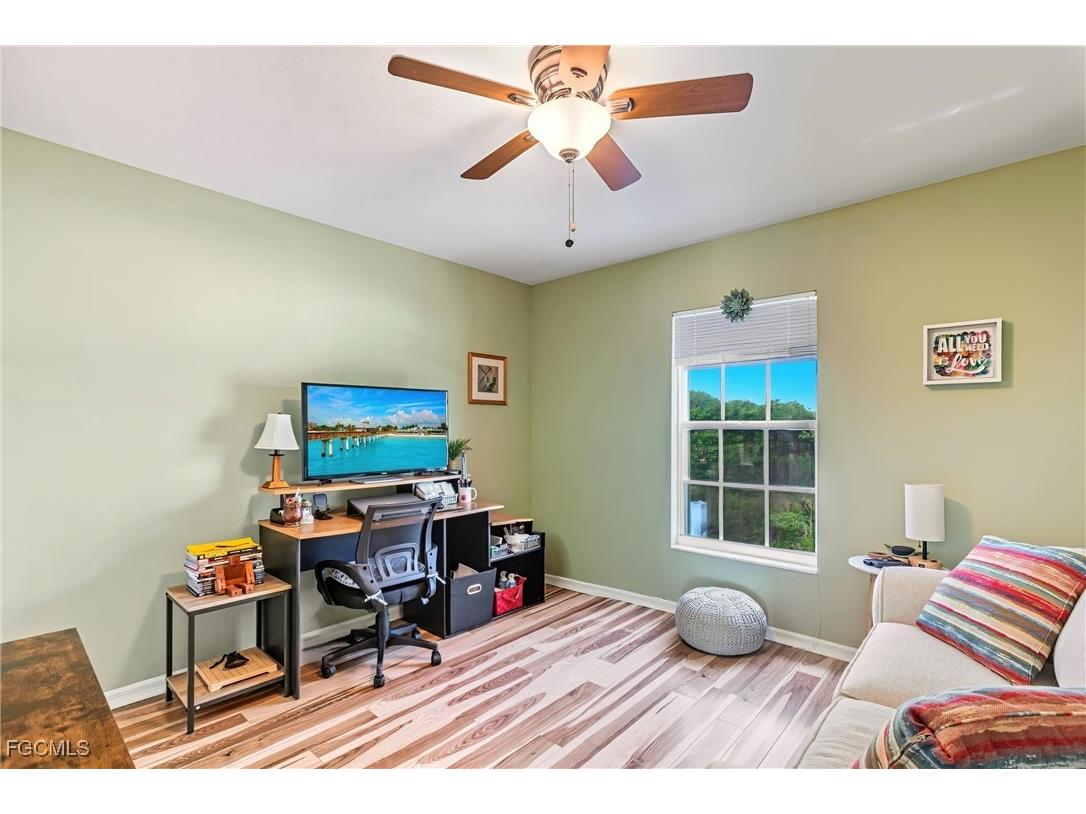 513 SE 27th Terrace Cape Coral FL 33904 2025013030 image13