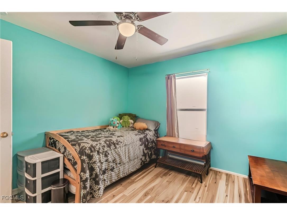 513 SE 27th Terrace Cape Coral FL 33904 2025013030 image21