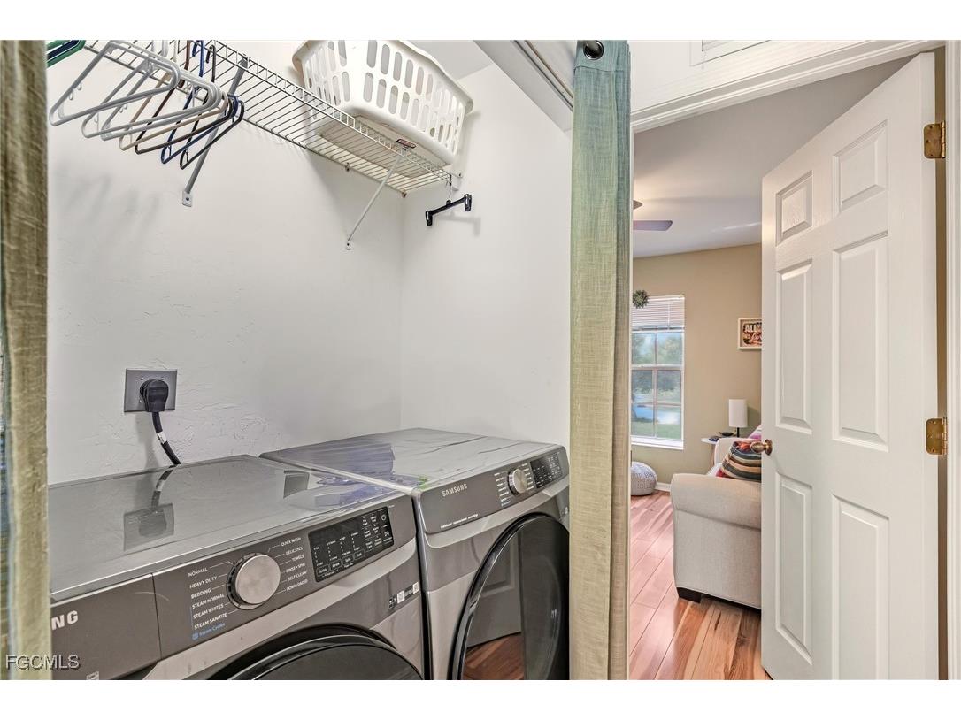 513 SE 27th Terrace Cape Coral FL 33904 2025013030 image24