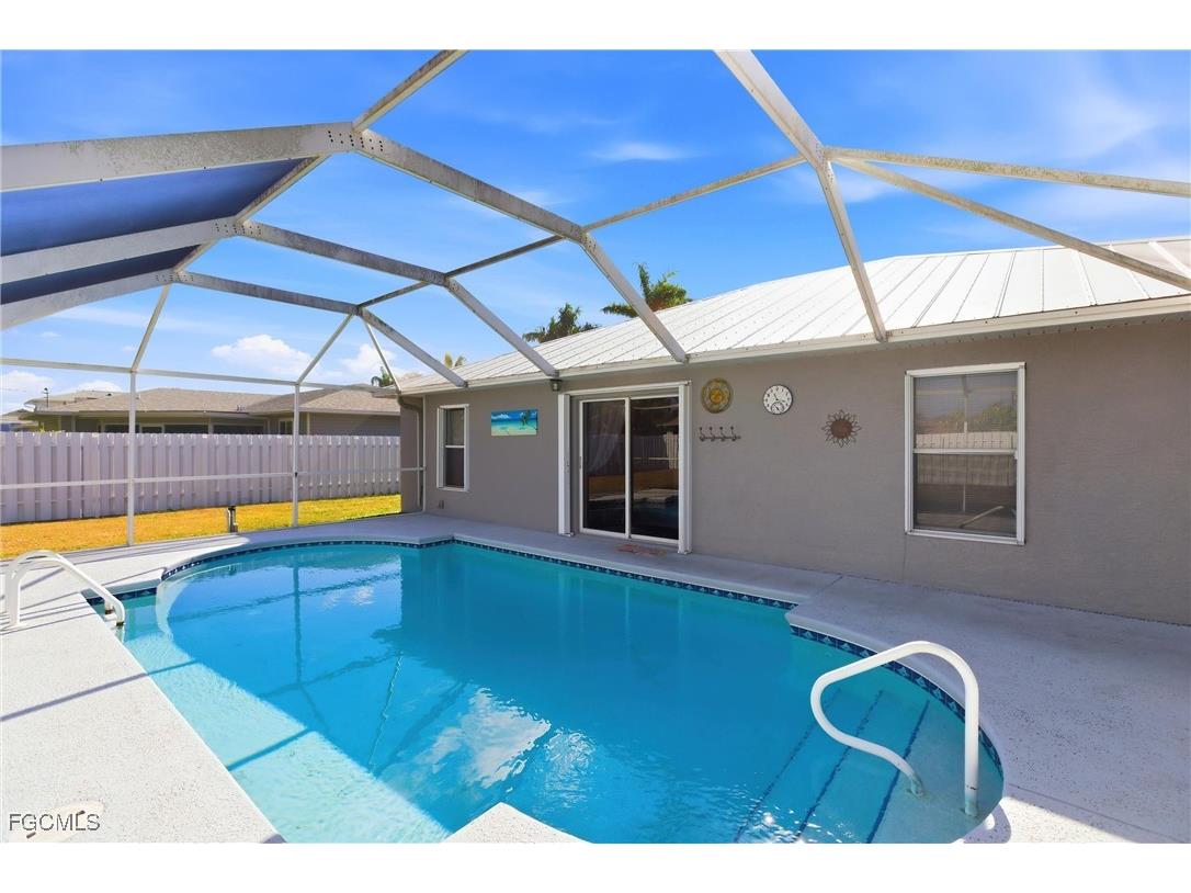 513 SE 27th Terrace Cape Coral FL 33904 2025013030 image27