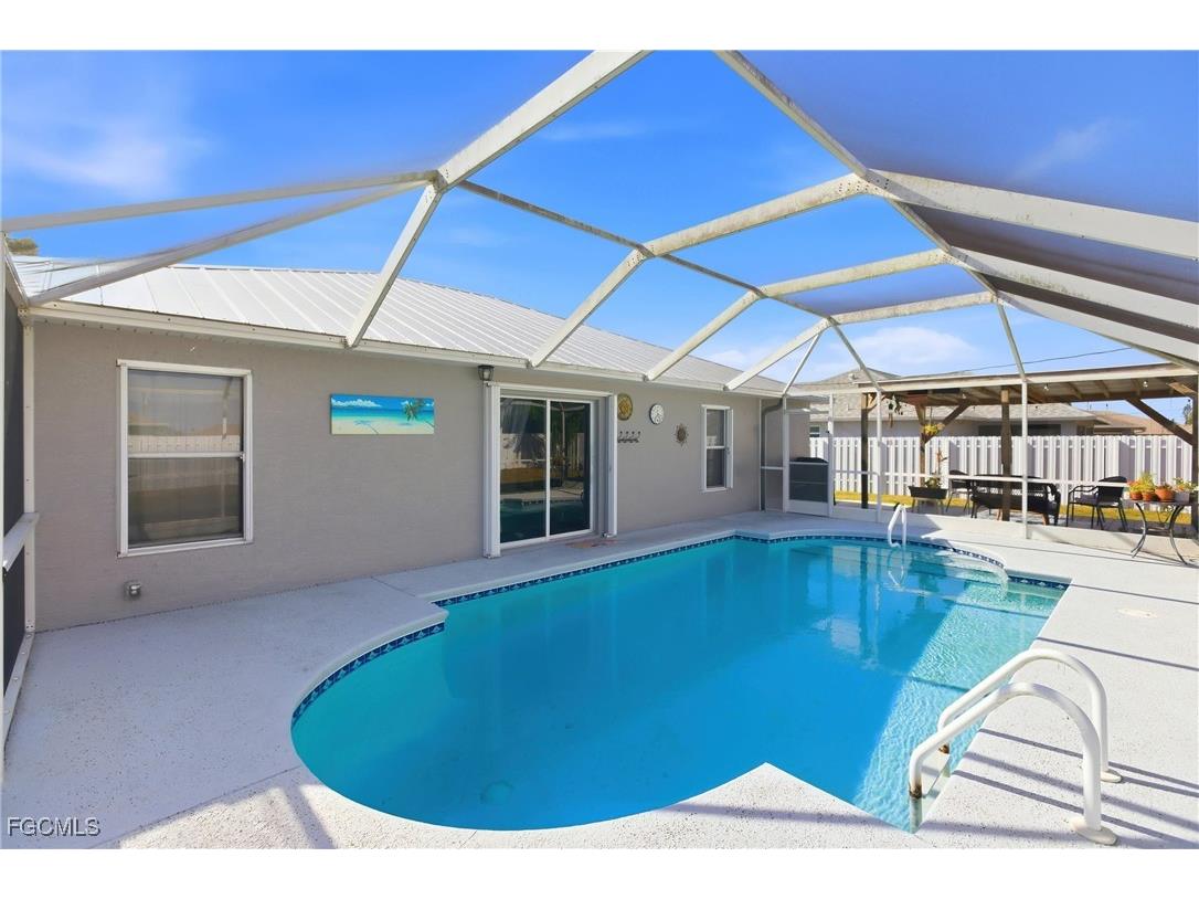 513 SE 27th Terrace Cape Coral FL 33904 2025013030 image28