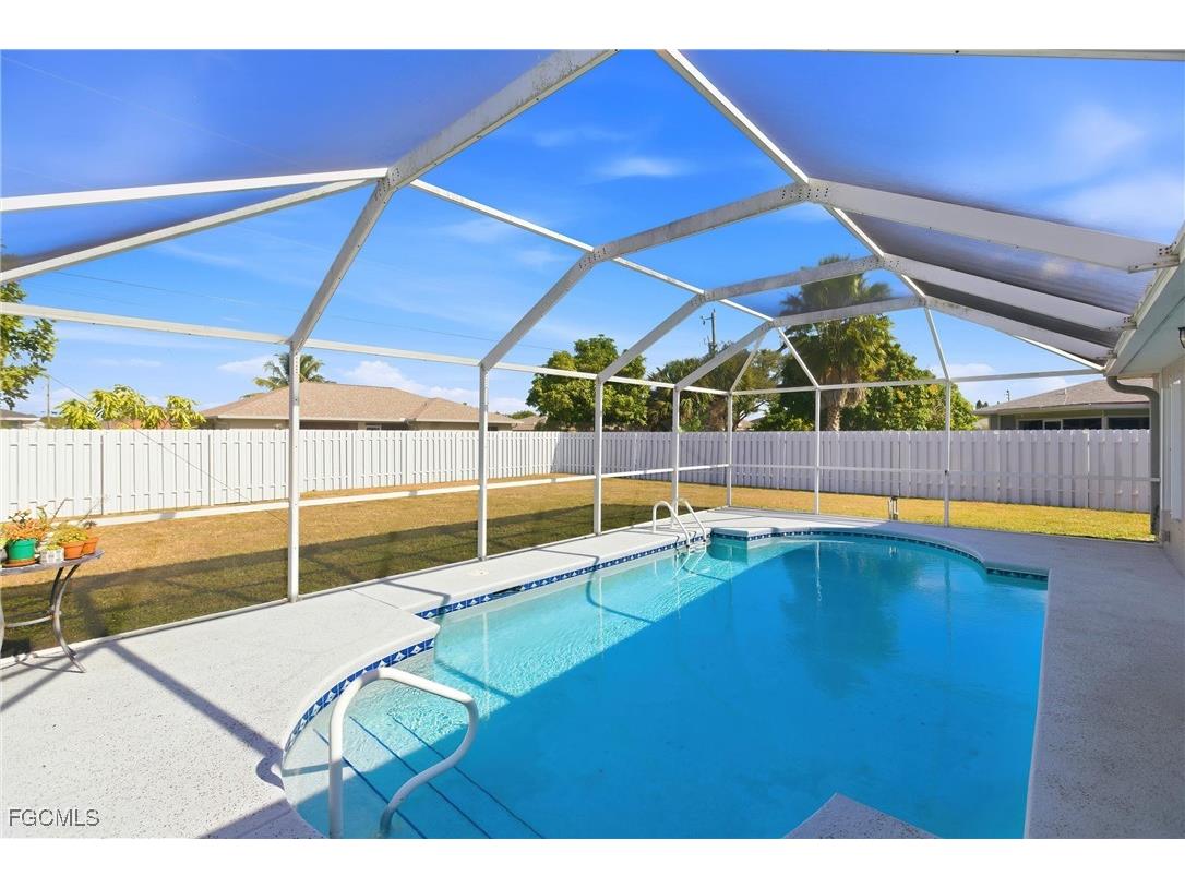 513 SE 27th Terrace Cape Coral FL 33904 2025013030 image30