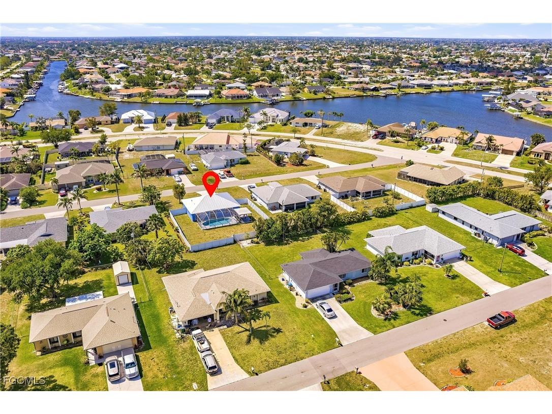 513 SE 27th Terrace Cape Coral FL 33904 2025013030 image37