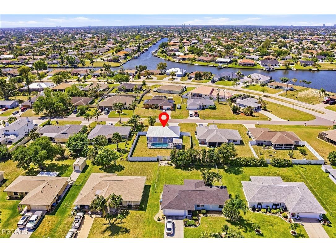 513 SE 27th Terrace Cape Coral FL 33904 2025013030 image40