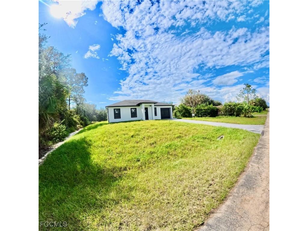 513 Fifth Avenue Lehigh Acres FL 33972 2025008092 image6