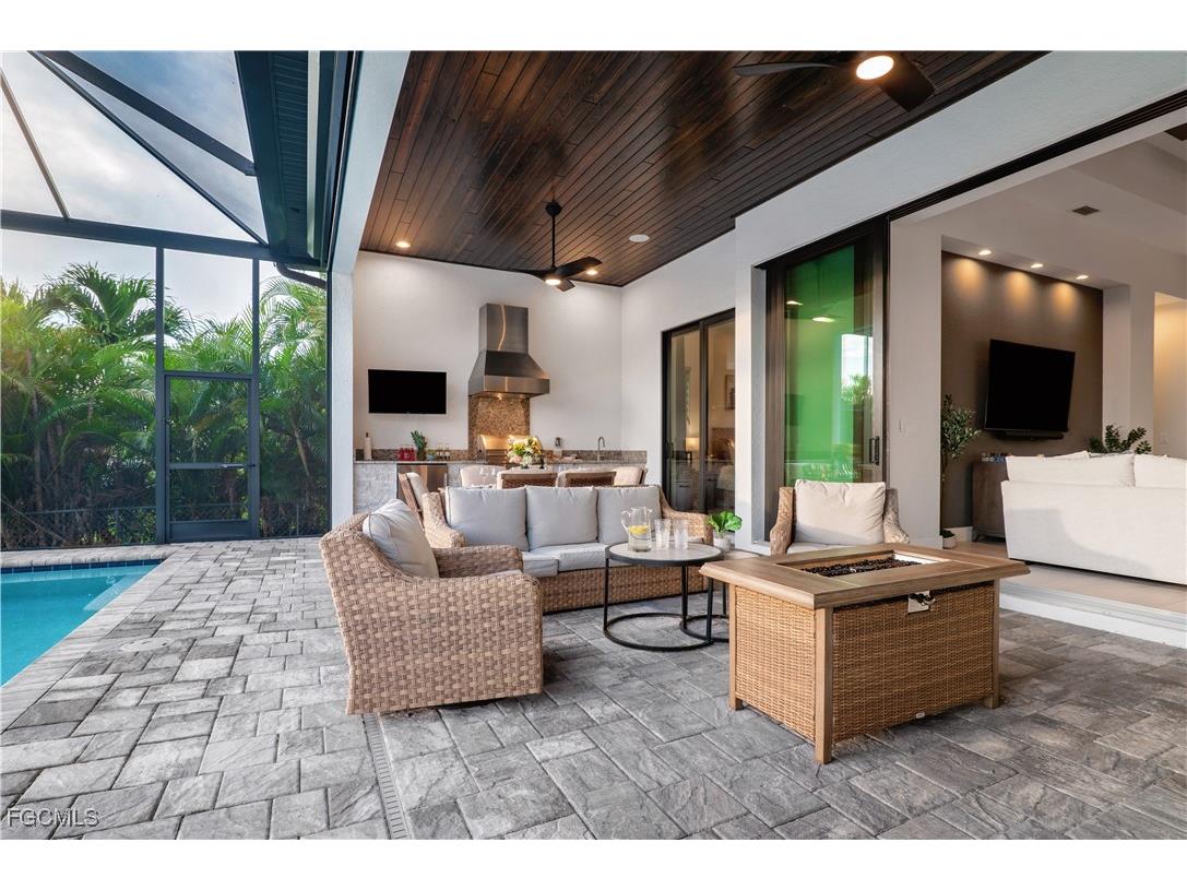 5130 Atlantic Court Cape Coral FL 33904 2025019062 image35