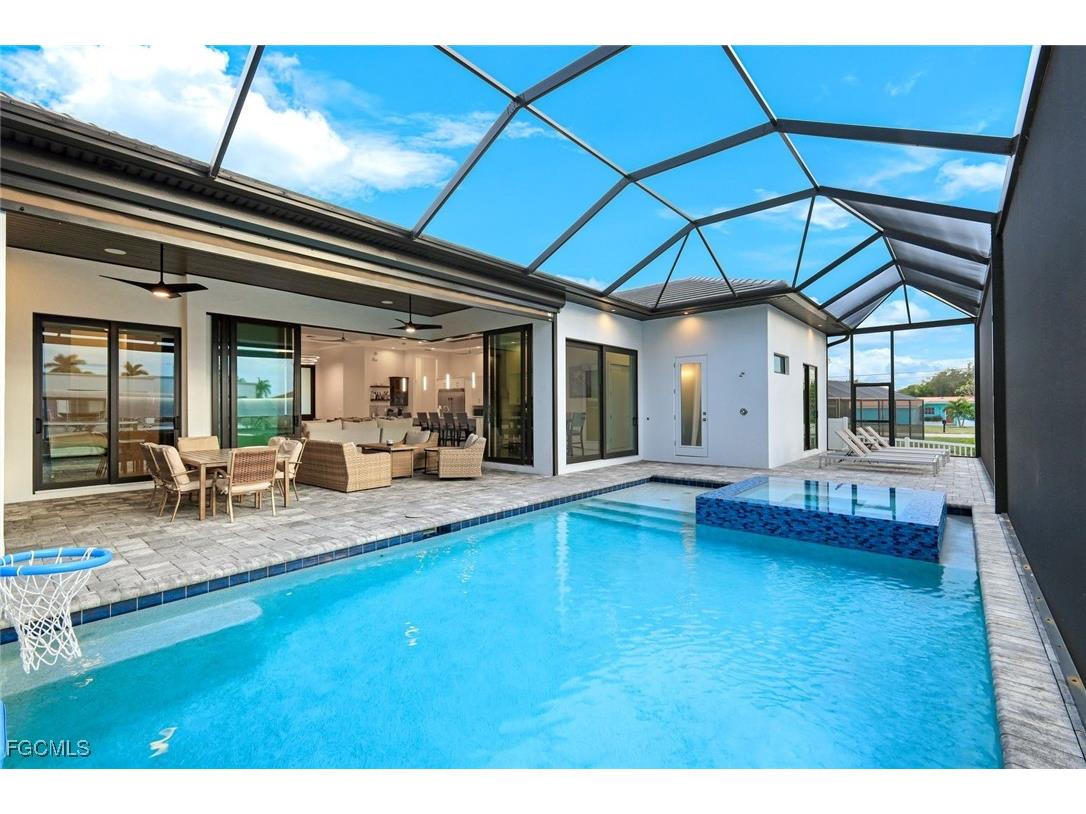 5130 Atlantic Court Cape Coral FL 33904 2025019062 image39