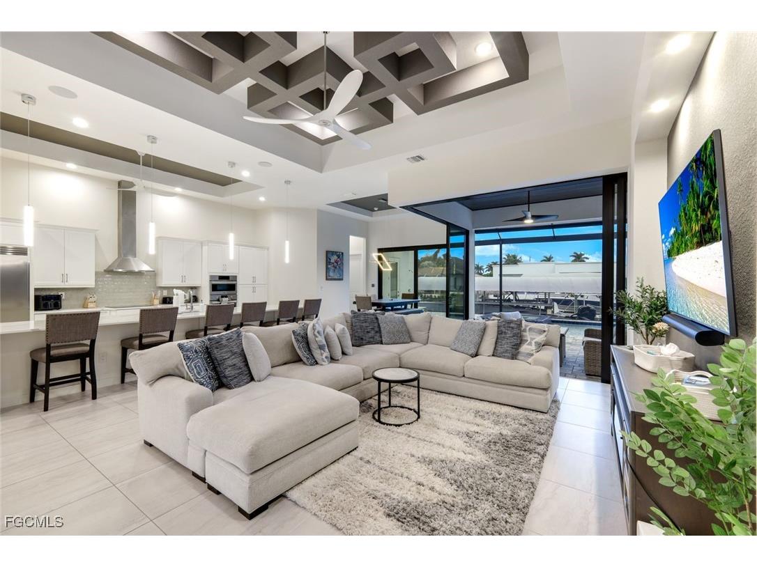 5130 Atlantic Court Cape Coral FL 33904 2025019062 image4