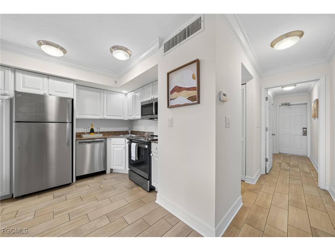 5132 Bayside Villas Captiva FL 33924 2025012075 image17