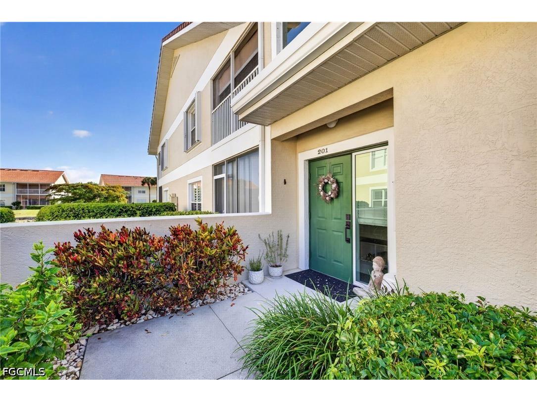 5135 Cobble Creek Court #201 Naples FL 34110 2026020495 image2