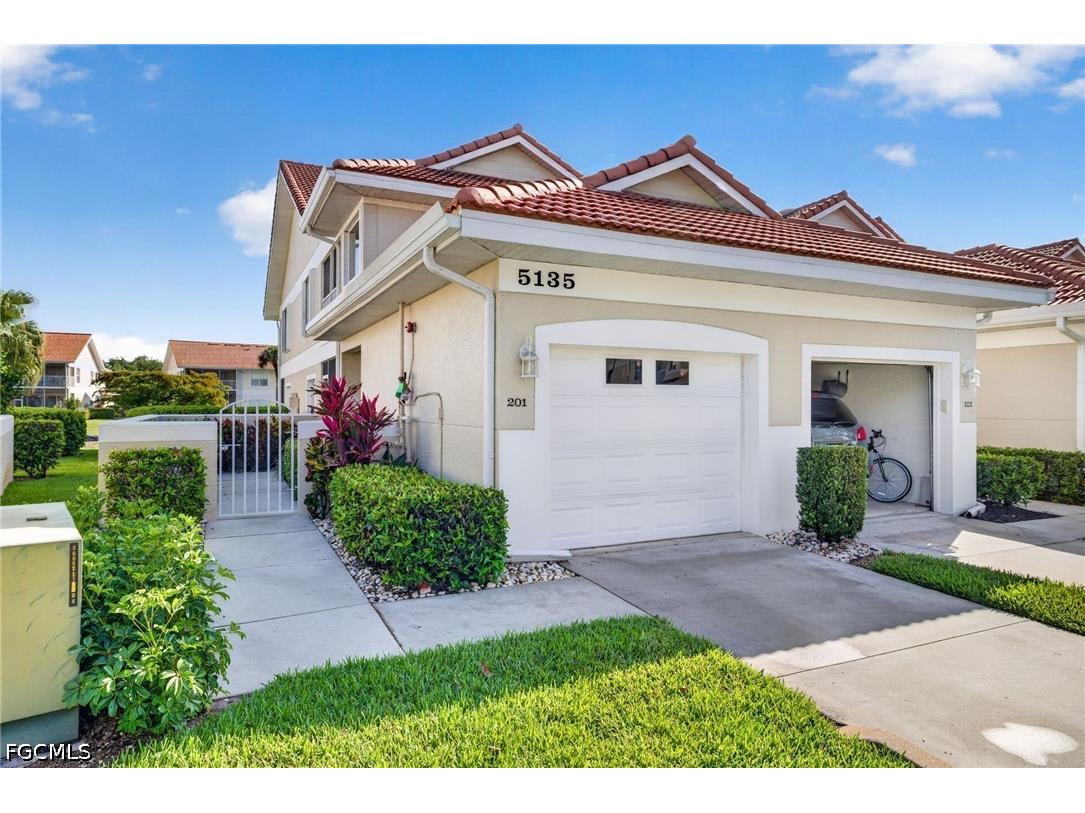 5135 Cobble Creek Court #201 Naples FL 34110 2026020495 image30