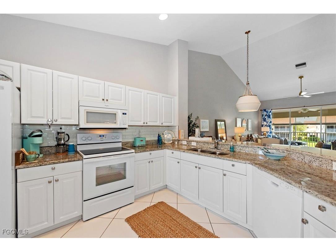 5135 Cobble Creek Court #203 Naples FL 34110 2025000262 image10