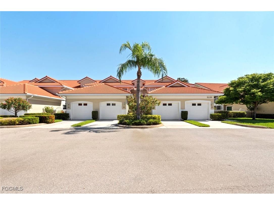 5135 Cobble Creek Court #203 Naples FL 34110 2025000262 image3
