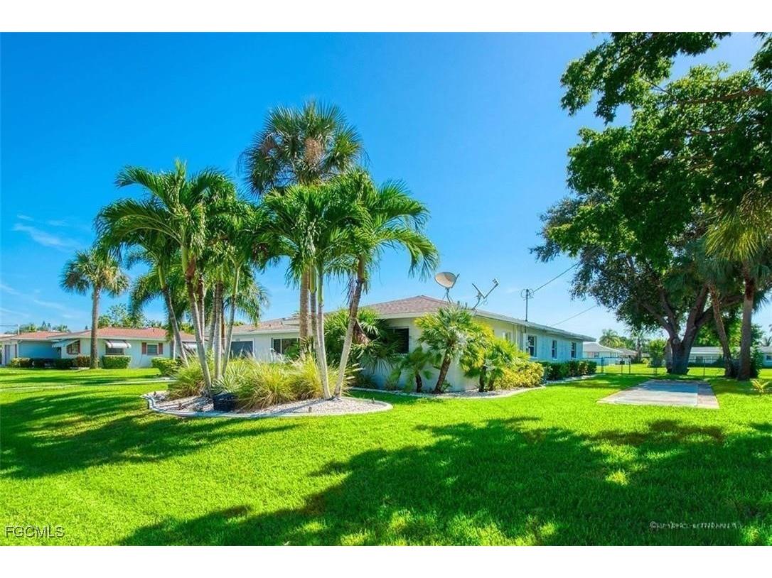 5135 Rutland Court Cape Coral FL 33904 2025022902 image2