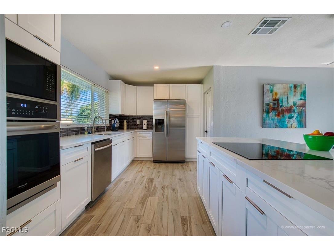 5135 Rutland Court Cape Coral FL 33904 2025022902 image5