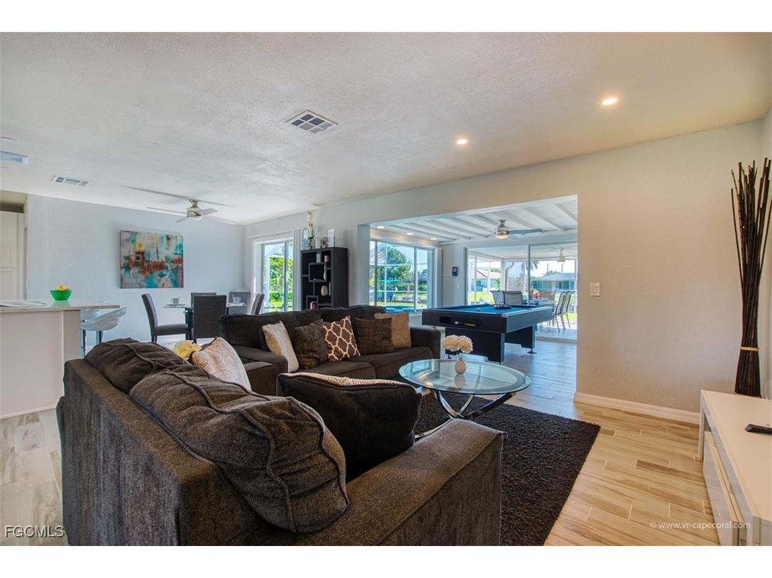 5135 Rutland Court Cape Coral FL 33904 2025022902 image8