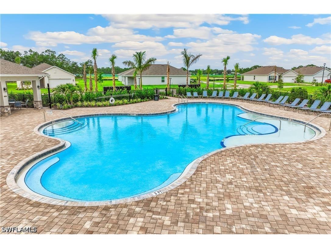 5138 Mulsanne Way Fort Myers FL 33905 226017961 image12