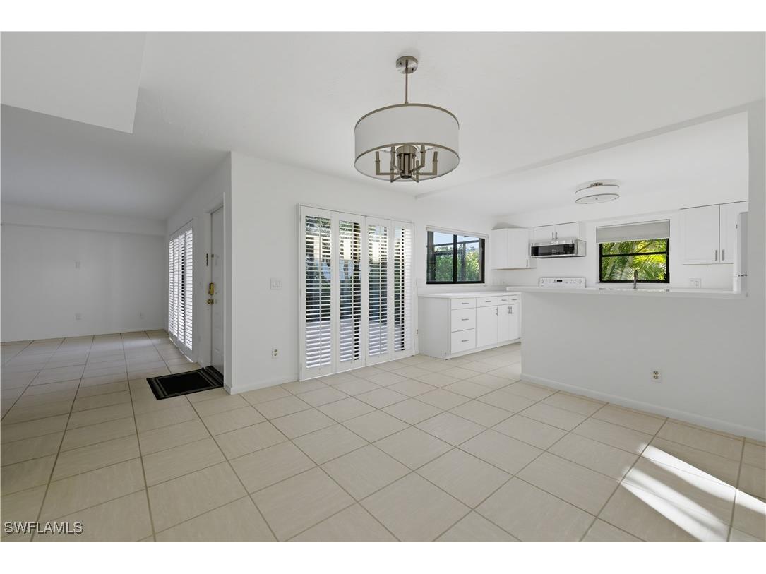 514 11th Avenue S #3 Naples FL 34102 225073986 image4
