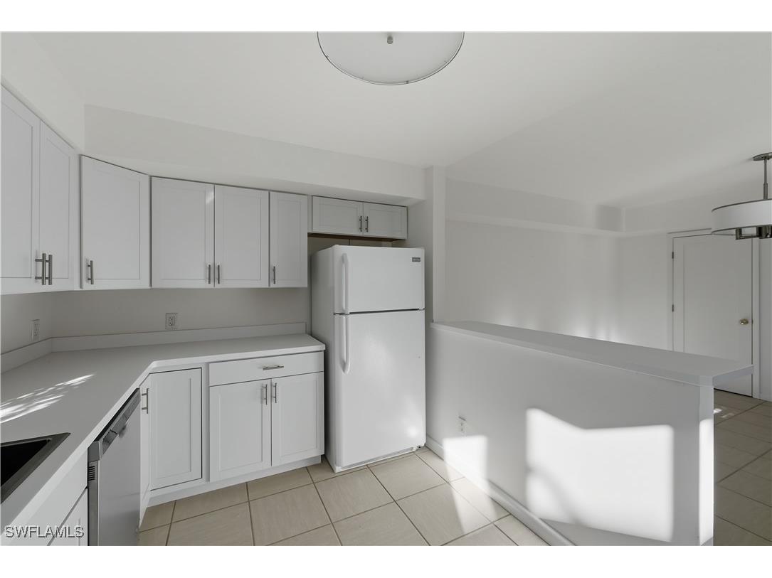 514 11th Avenue S #3 Naples FL 34102 225073986 image6