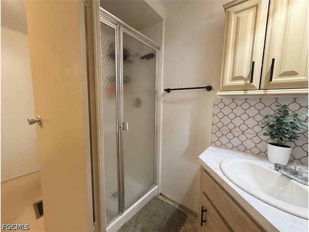 514 Blossom Court North Fort Myers FL 33917 2026023559 image13