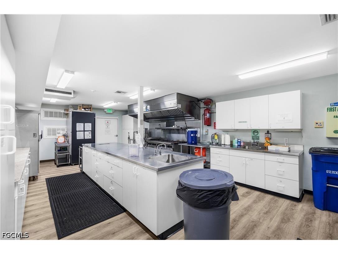 514 Blossom Court North Fort Myers FL 33917 2026023559 image25