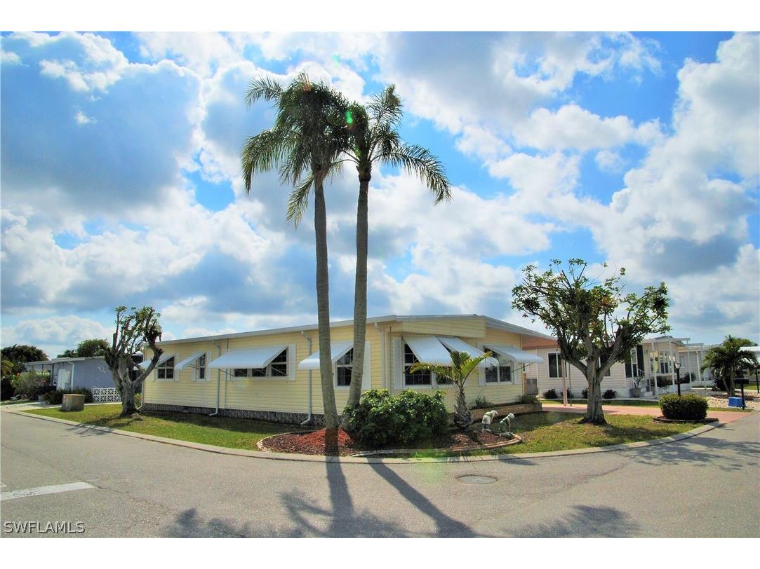 514 Hogan Drive North Fort Myers FL 33903 223009357 image1