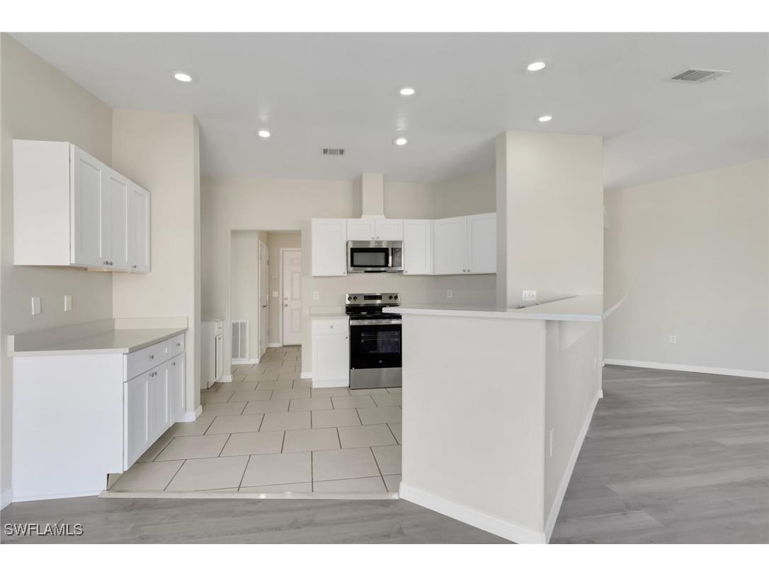 514 Moon Street Port Charlotte FL 33954 225080882 image9