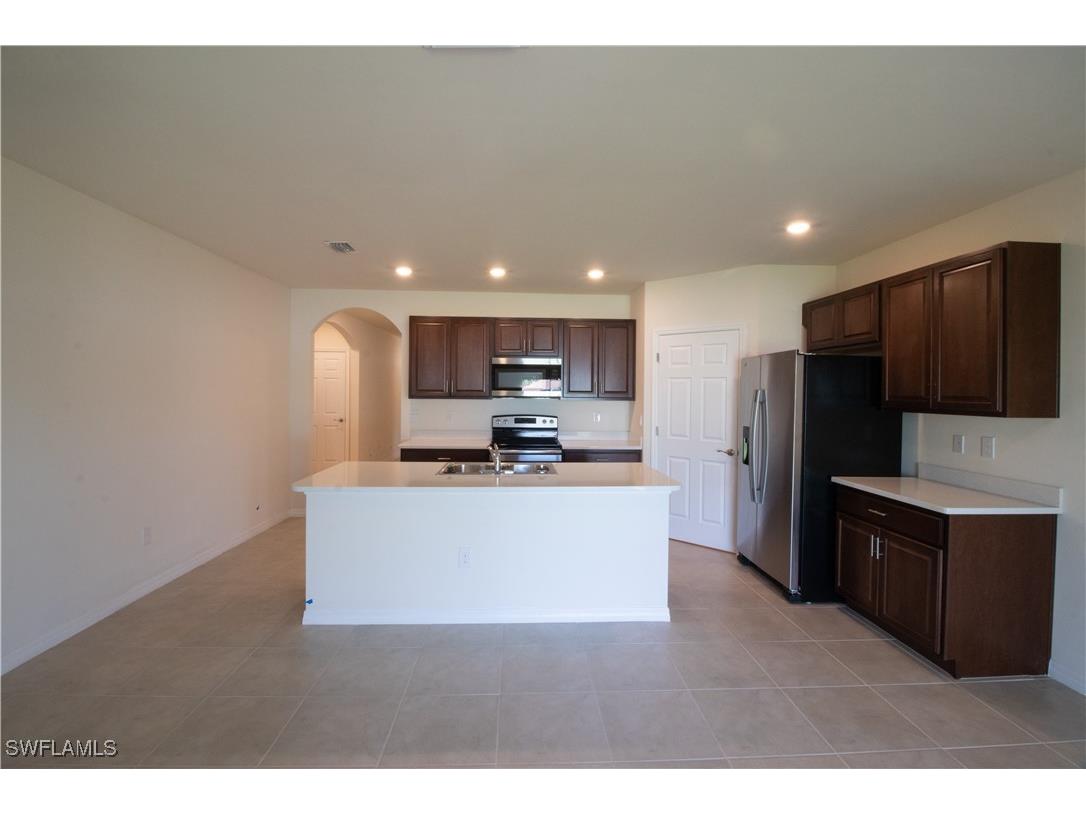 514 NW 1st Lane Cape Coral FL 33993 225077279 image2