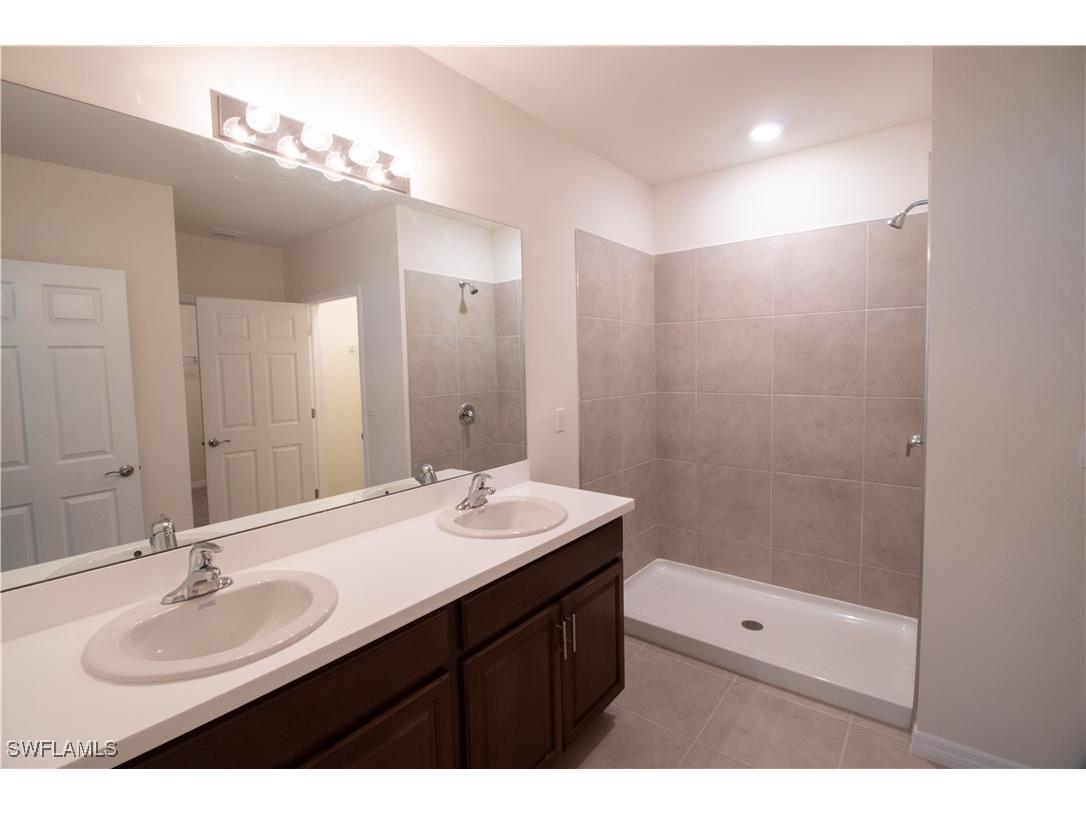 514 NW 1st Lane Cape Coral FL 33993 225077279 image5