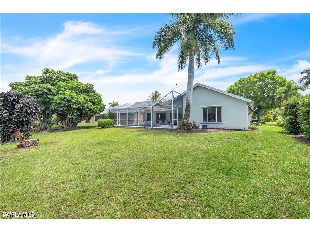 5141 Brixton Court Naples FL 34104 226016313 image7