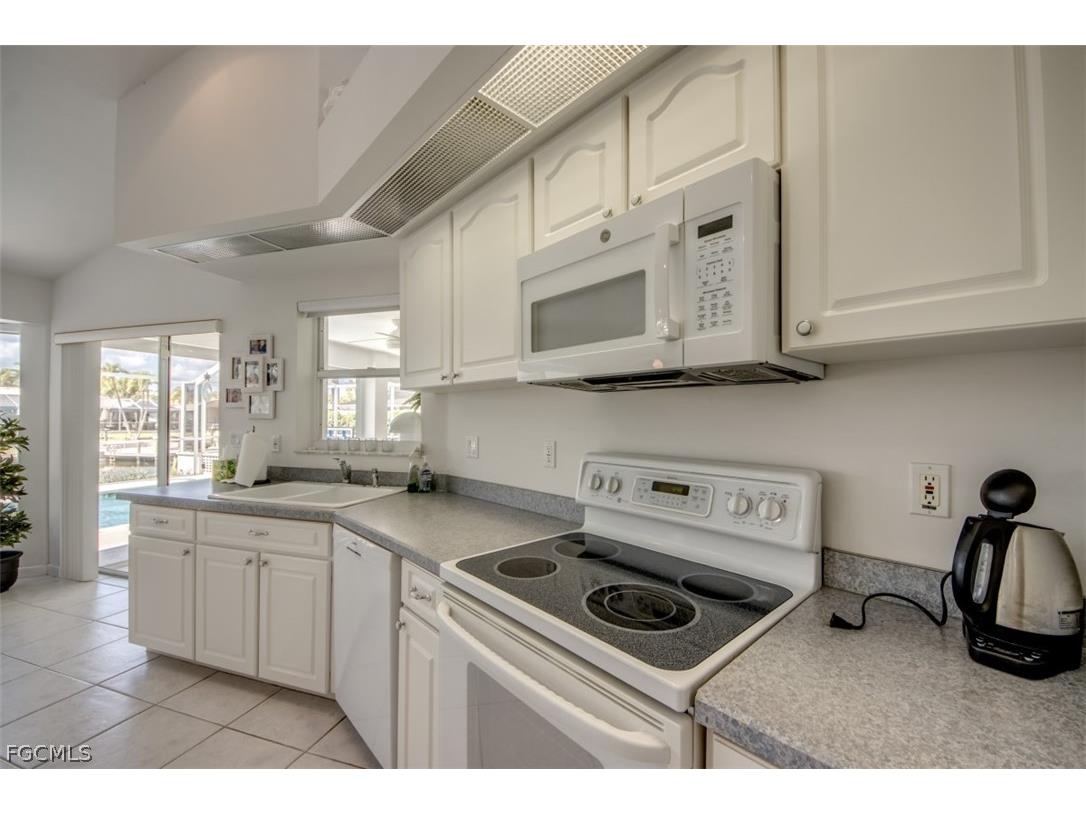 5142 SW 2nd Place Cape Coral FL 33914 2026010956 image11