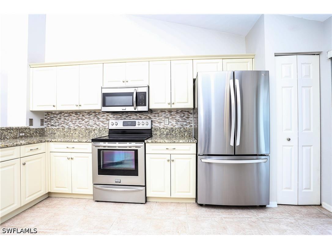 5145 Cobble Creek Court #G202 Naples FL 34110 226021934 image8