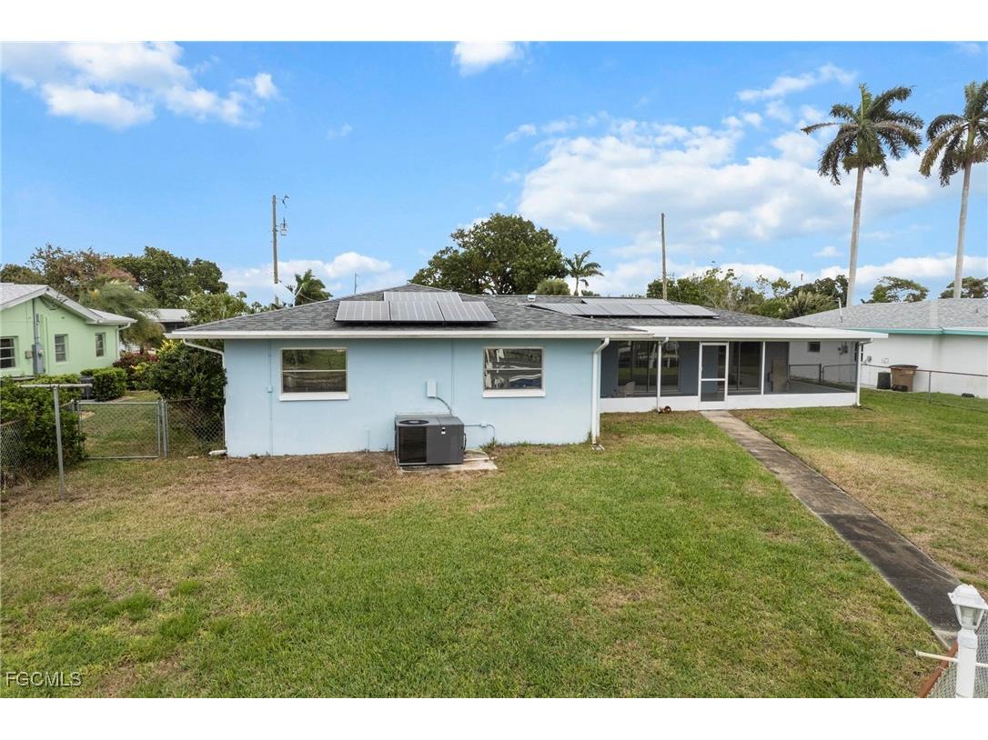 5146 Glade Court Cape Coral FL 33904 2026002740 image23