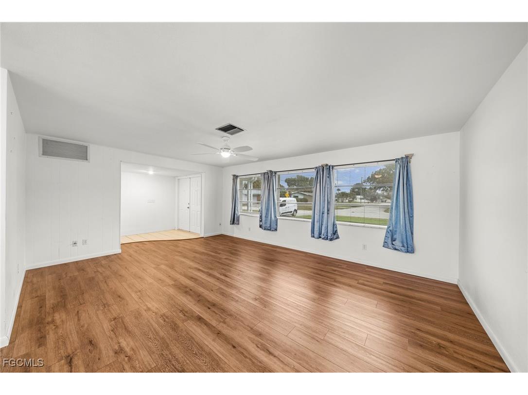 5146 Glade Court Cape Coral FL 33904 2026002740 image5