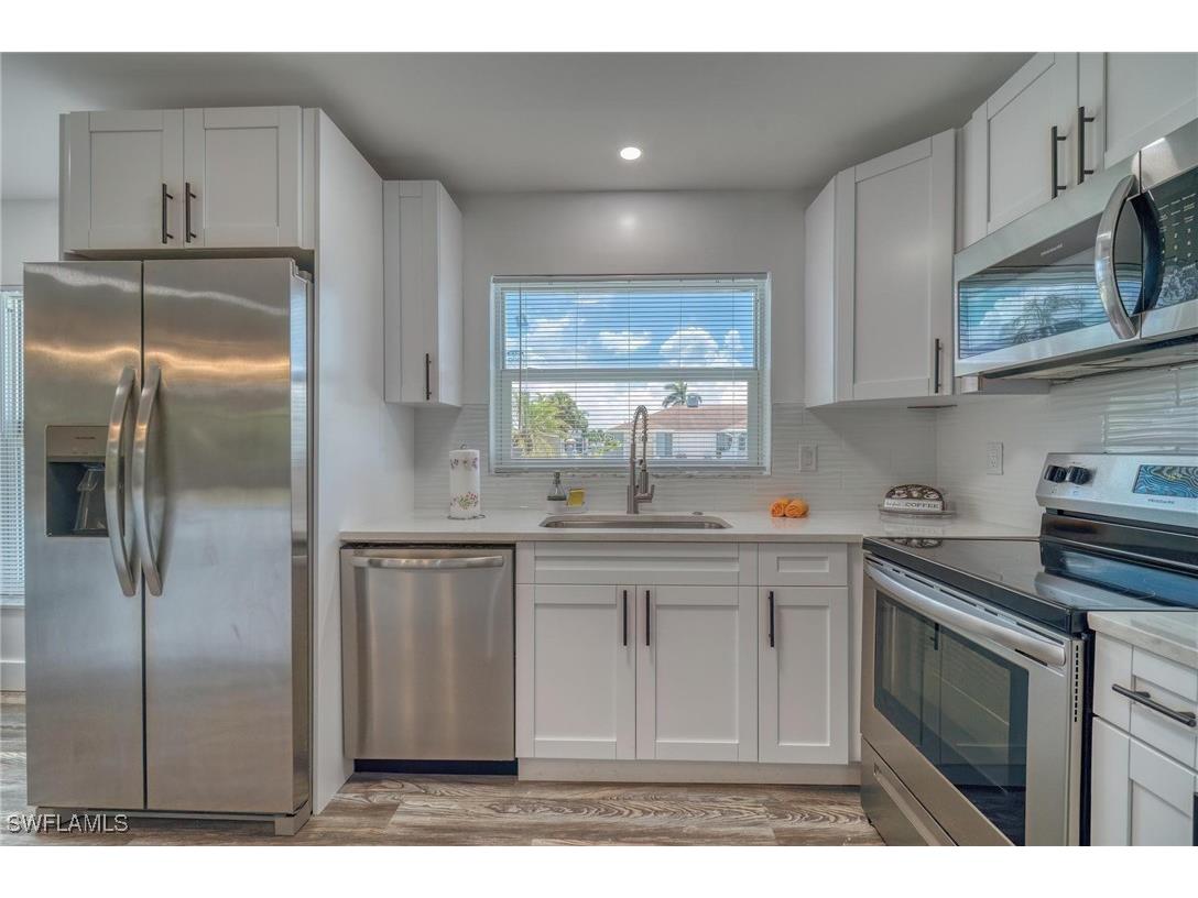 5146 York Court Cape Coral FL 33904 225048662 image10