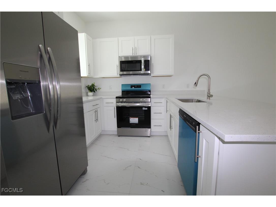 5148 Centennial Boulevard Lehigh Acres FL 33971 2025012192 image6