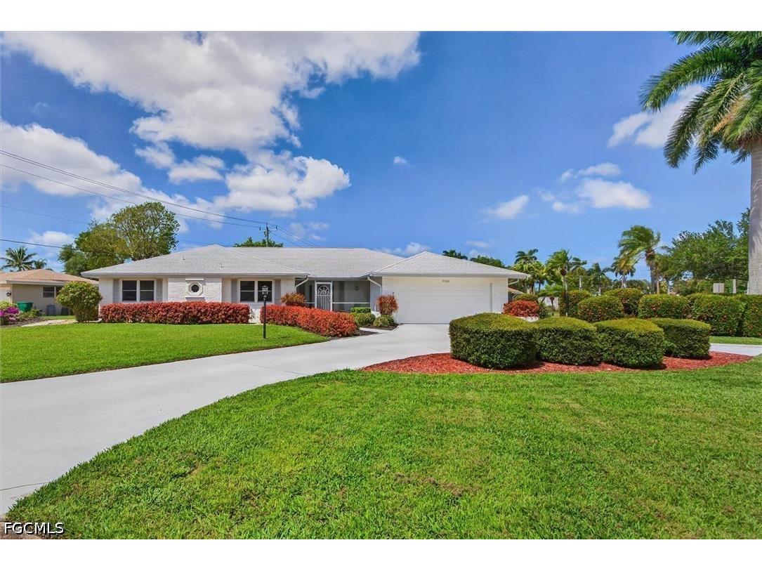 5148 Fairfield Drive Fort Myers FL 33919 2026016775 image1