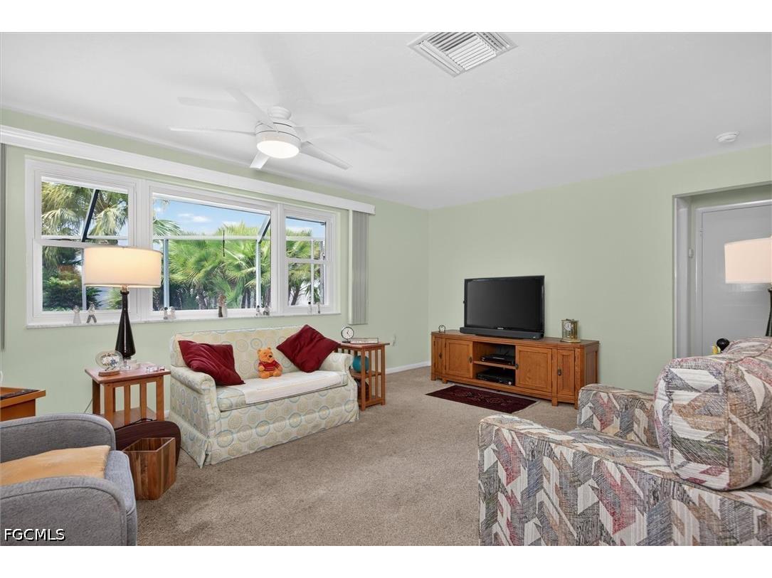 5148 Fairfield Drive Fort Myers FL 33919 2026016775 image10