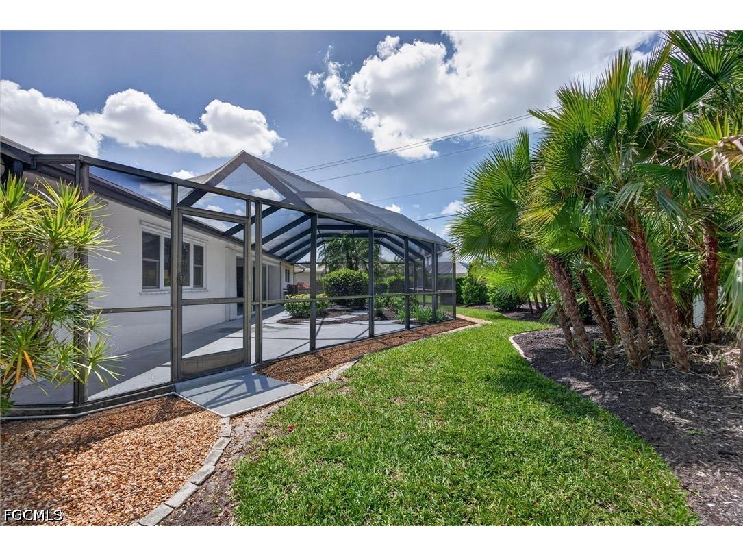 5148 Fairfield Drive Fort Myers FL 33919 2026016775 image24