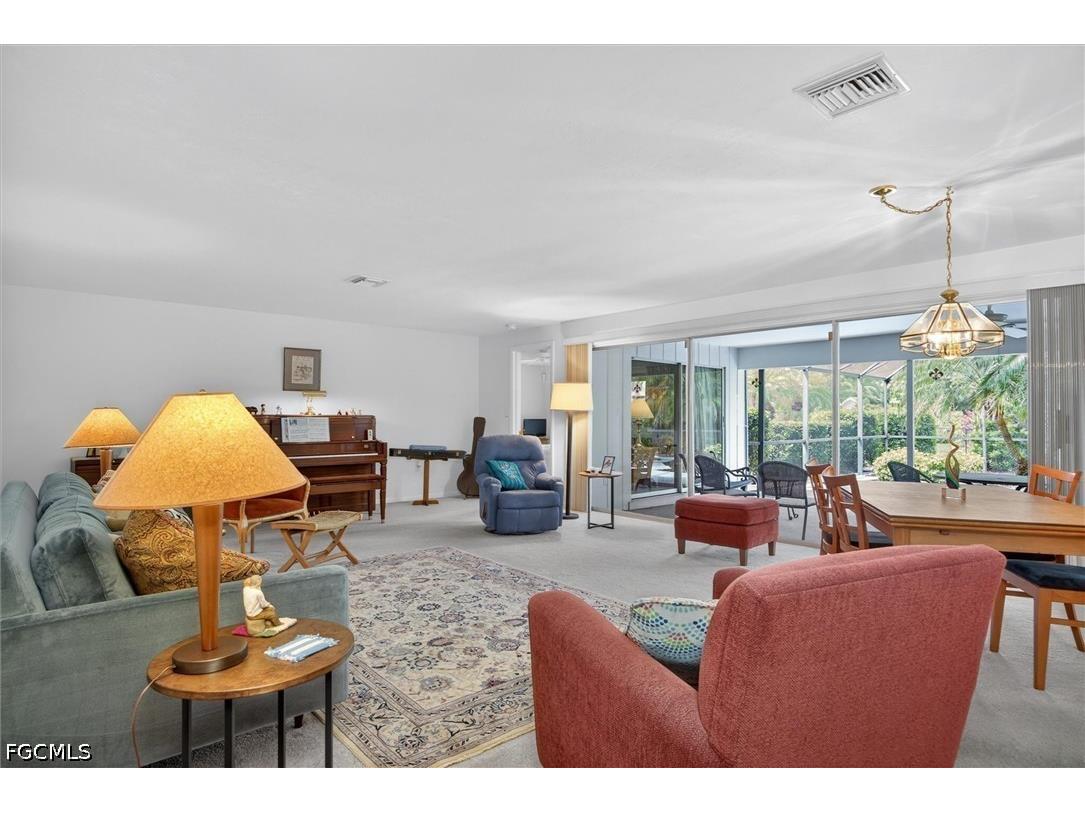 5148 Fairfield Drive Fort Myers FL 33919 2026016775 image4