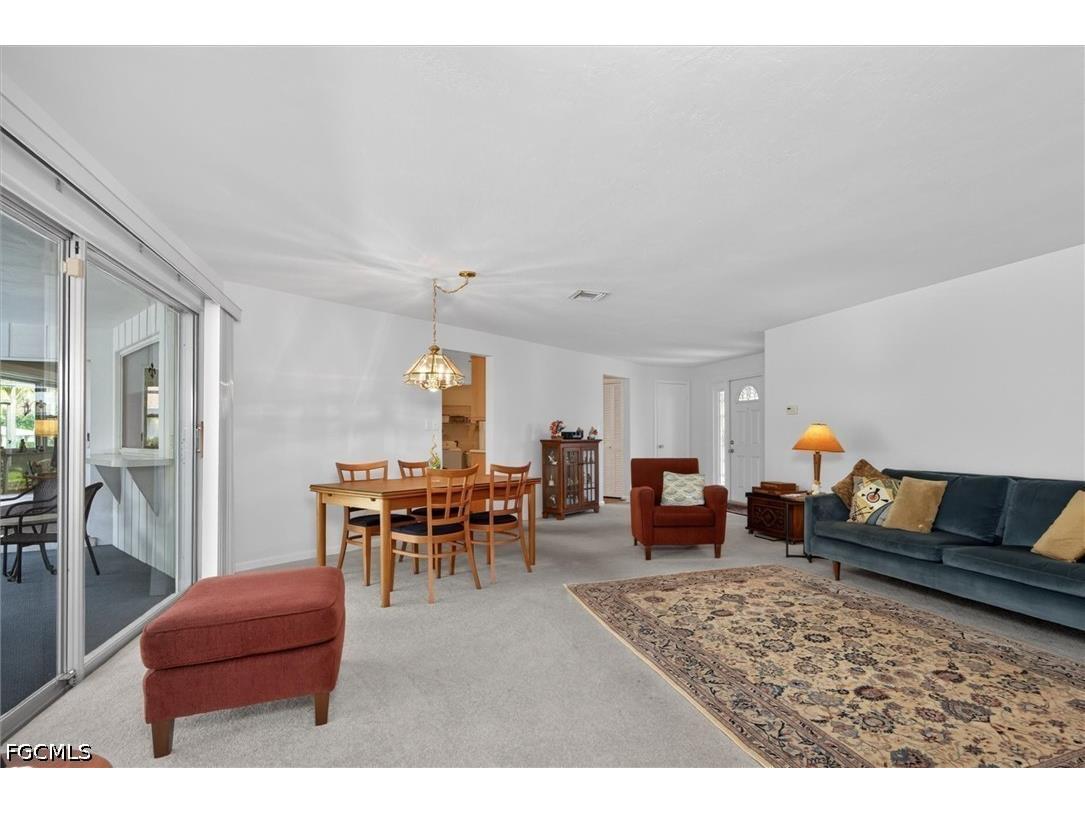 5148 Fairfield Drive Fort Myers FL 33919 2026016775 image5