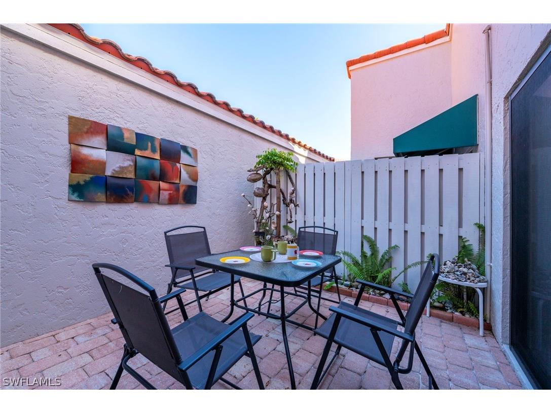 515 Beachwalk Circle Naples FL 34108 226007834 image21