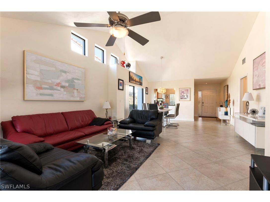 515 Beachwalk Circle Naples FL 34108 226007834 image6