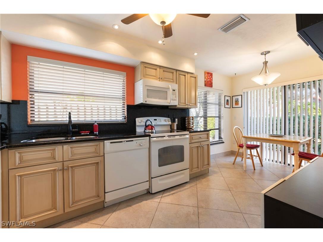 515 Beachwalk Circle Naples FL 34108 226007834 image7